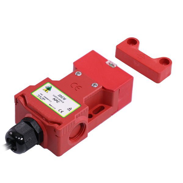 KPC-coded-magnetic-safety-interlock-safety-swtich.jpg 120001 KPC 2NC 1NO 2M End with LED