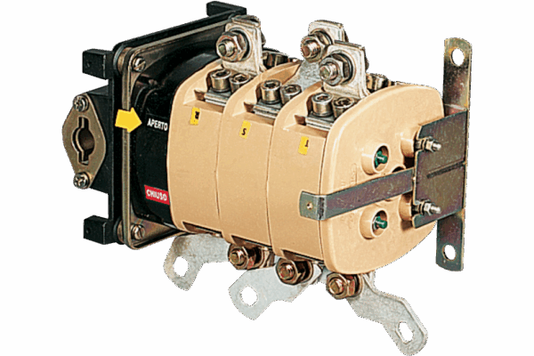 P274772_MAIN_png_900_600_contain_70.png P274772 CAM SPARE SWITCH FOR WATERTIGHT FP SOCKET WITH ALIGNED POLES 3X400
