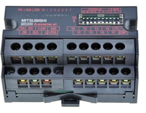 104423.jpg Mitsubishi AJ65SBTB1-8T: 8-Point 12/24VDC Sink Transistor Output Module