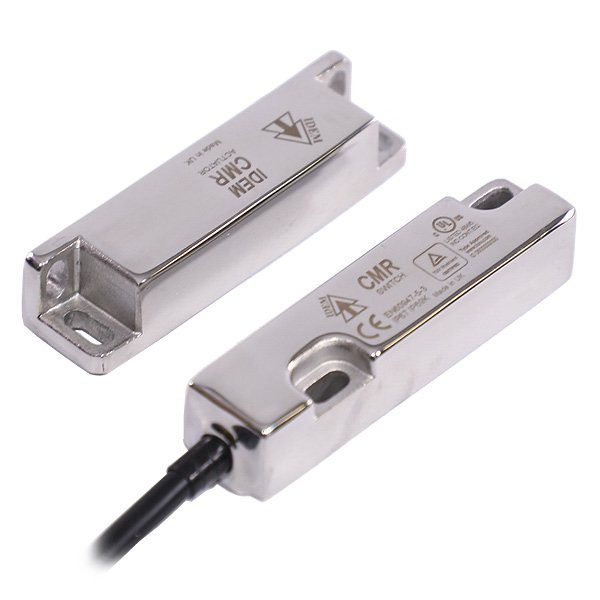CMR-stainless-steel-magnetic-non-contact-safety-interlock-switch.jpg Idem 138023: CMR 2NC 1NO 10M