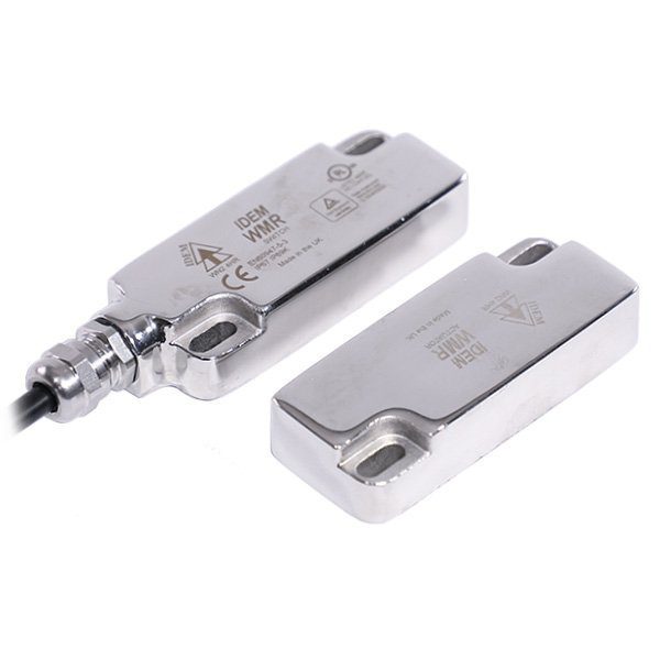 WMR-stainless-steel-magnetic-non-contact-safety-interlock-switch.jpg Idem 136007: WMR 2NC 1NO 10M